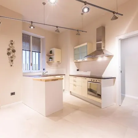 Sp15 -isola- Super Large Apartment *
